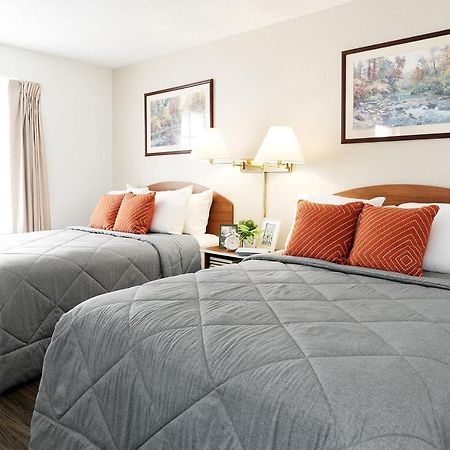 Intown Suites Extended Stay Chicago Il - Oakbrook Villa Park Eksteriør billede
