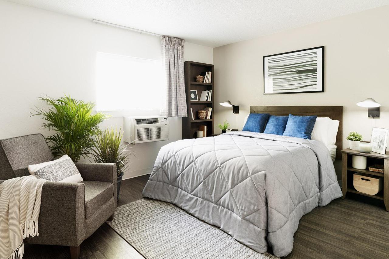 Intown Suites Extended Stay Chicago Il - Oakbrook Villa Park Eksteriør billede